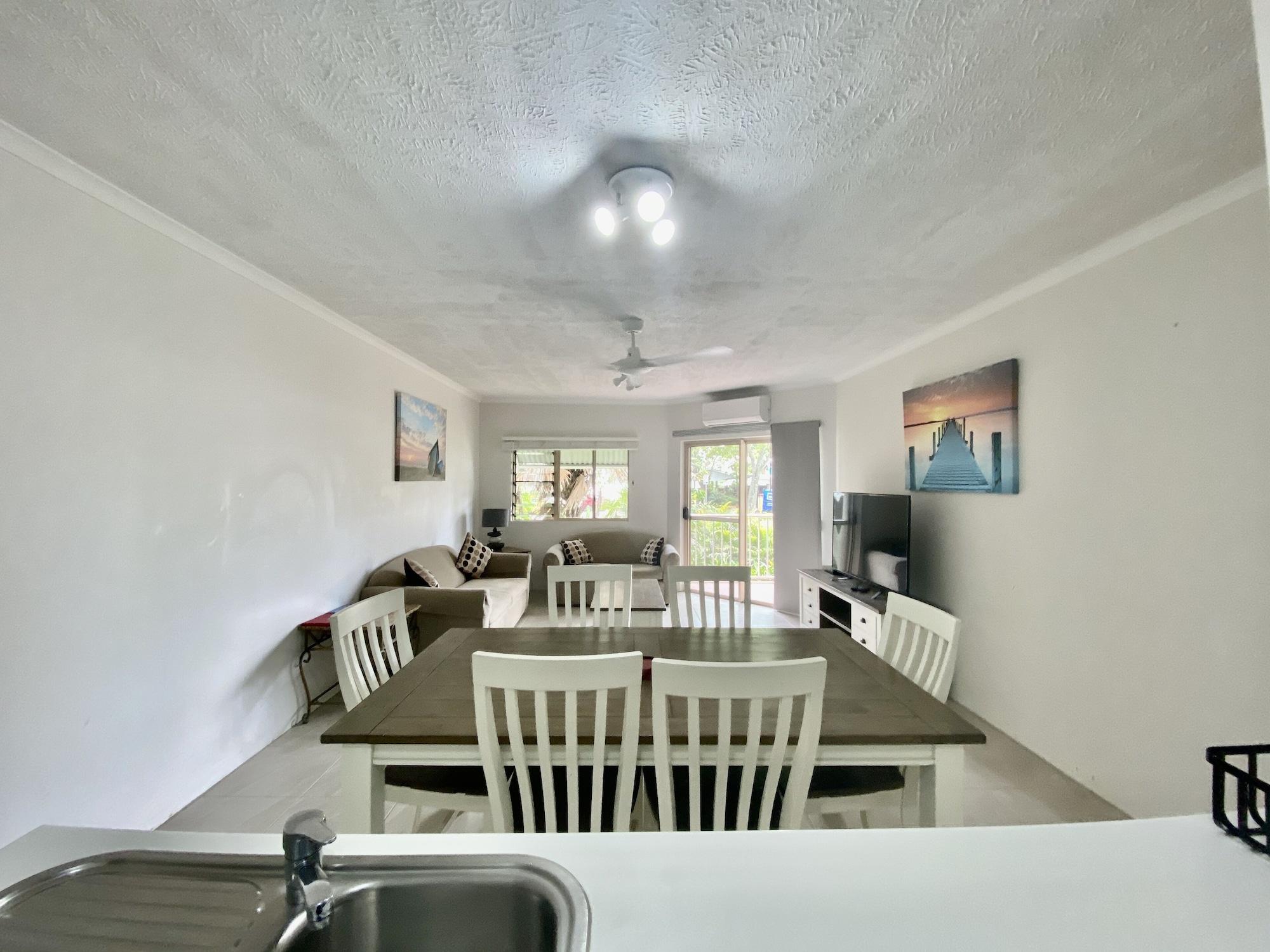 Cairns Beach Resort Bagian luar foto